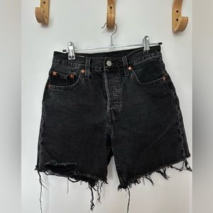 Levi’s 501 Mid Thigh Shorts